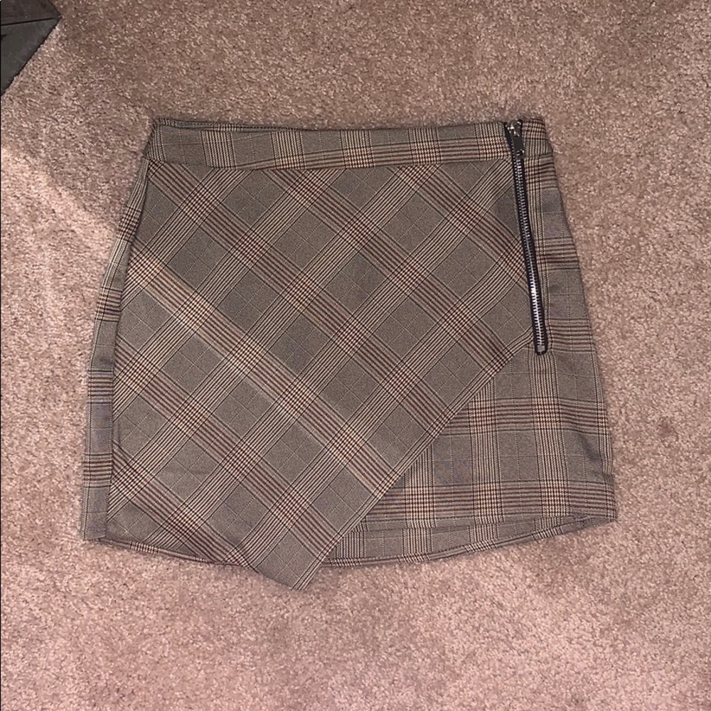 Forever 21 skirt!! NWT